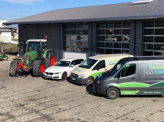 Fuhrpark von Landtechnik Hauser in Tuntenhausen-Ostermünchen